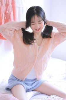善良的女秘书的目的免费